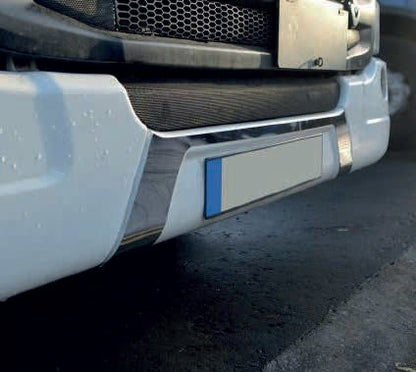 Enjoliveur 3D au-dessus de la plaque d’immatriculation – adapté pour Scania R 2004–2016, version étroite