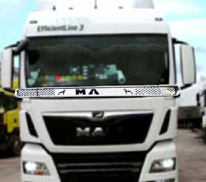 Διακοσμητικό Tubular Stone Catcher – Περιοχή εμπρός υαλοκαθαριστήρων, κατάλληλο για MAN TGX Euro 6 2015–2019