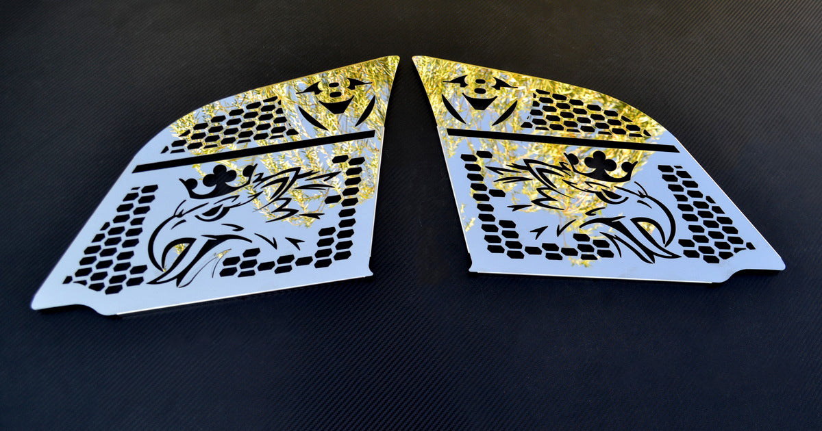 Large Front Kidney Grille Trim Set – Griffin and V8 Logos, Stainless Steel, Suitable for Scania S/R/G 2016+ Without Fog Lights