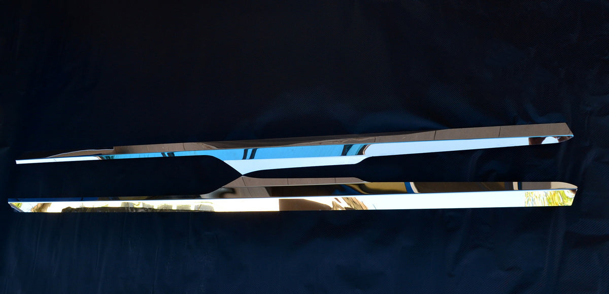 Πλαϊνό διακοσμητικό ντεπόζιτου από ανοξείδωτο ατσάλι – Σετ 2 τεμαχίων, 2300 x 65 mm, κατάλληλο για DAF XF106