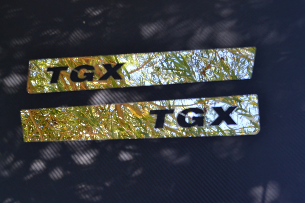 Stainless Steel Door Lower Edge Decoration – suitable for MAN TGX 2021+, 2 Pieces, 375 x 60 mm