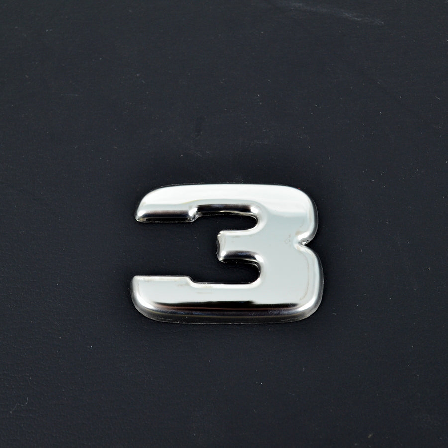 Метална емблема с цифра 3 – подходяща за Scania S/R 2017+