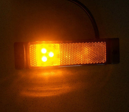 Feu de gabarit latéral à LED – 3 diodes, jaune, asymétrique, 12/24 V