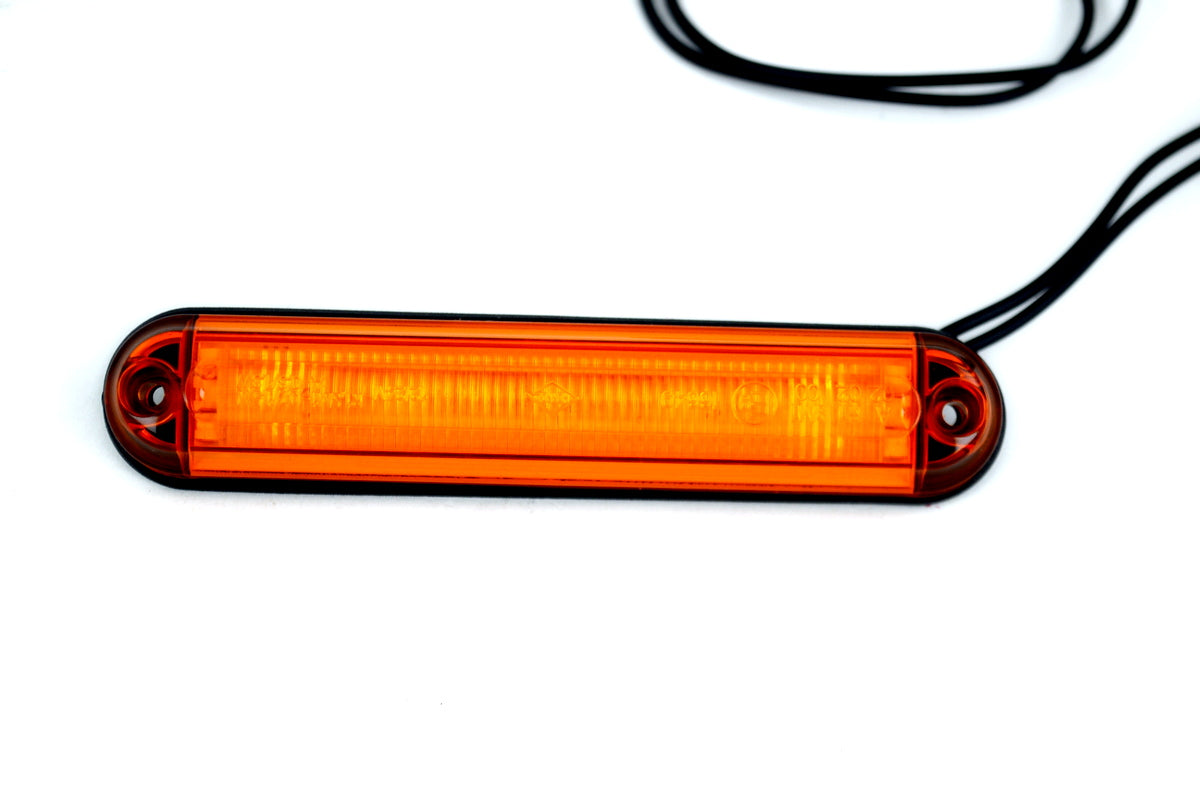 Feu de gabarit latéral LED slim, lentille jaune, 2 diodes LED, 12/24 V, 134×27×15 mm, entraxe de fixation 116 mm