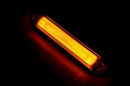 Feu de gabarit latéral LED slim, lentille jaune, 2 diodes LED, 12/24 V, 134×27×15 mm, entraxe de fixation 116 mm