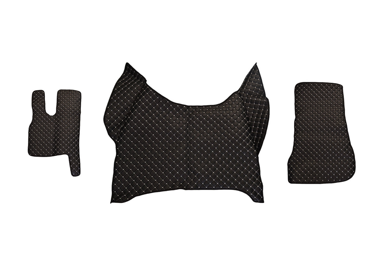 Μαύρα πατάκια δαπέδου από τεχνητό δέρμα (eco leather) – κατάλληλο για DAF XF 2021+, με λευκές ραφές