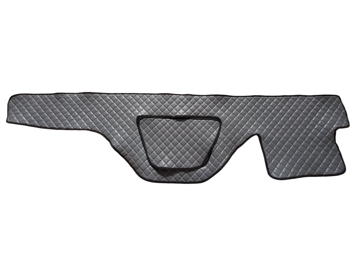 Tapis de tableau de bord – cuir synthétique (éco-cuir), gris foncé, adapté pour DAF XF 105 Euro 5 &amp; Euro 6 (2007+)