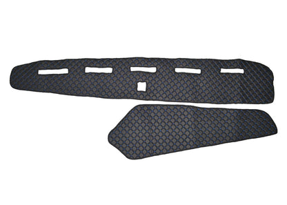 Tapis de tableau de bord – cuir synthétique (éco-cuir), noir avec surpiqûres bleues, adapté pour Volvo FH4 sans capteur, 2013+