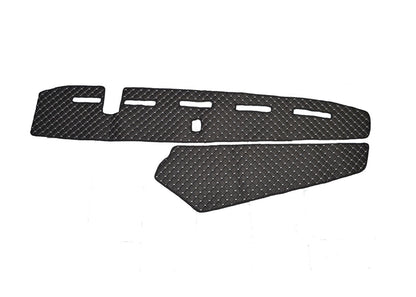 Tapis de tableau de bord – cuir synthétique (éco-cuir), noir avec surpiqûres blanches, adapté pour Volvo FH4 avec capteur, 2013+