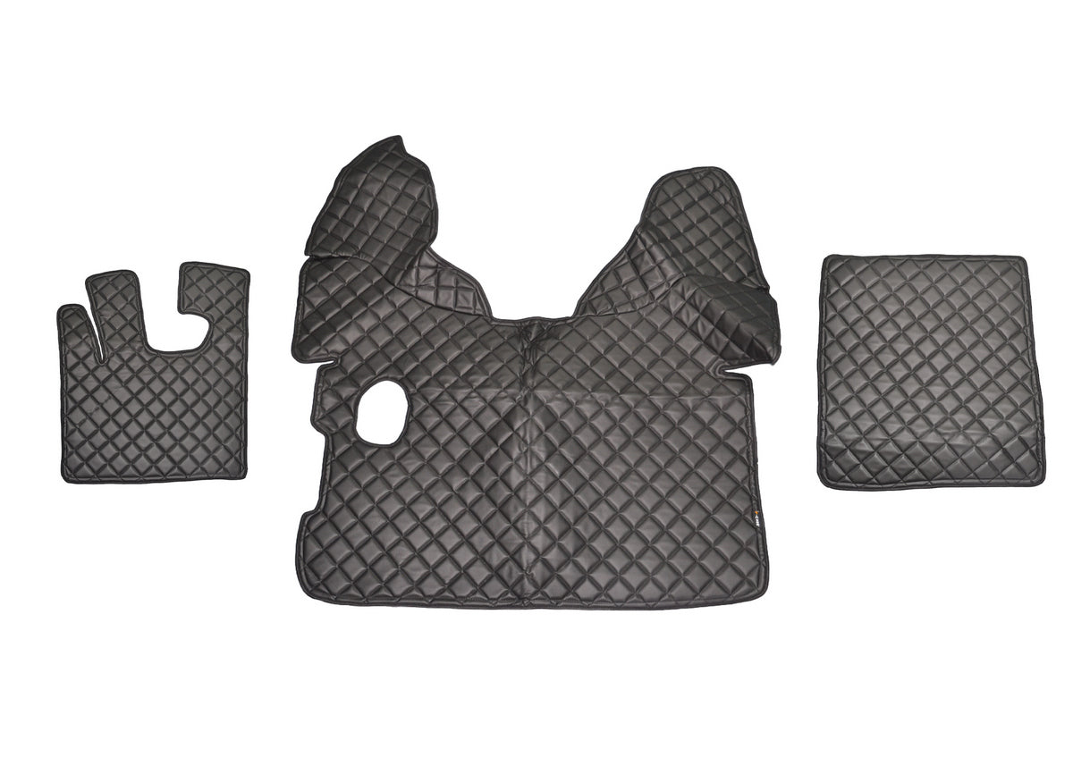 Black Faux Leather Floor Mats – Red Stitching, suitable for DAF XF 105 (2006–2013) and DAF XF 106 (2014–), Manual, Webasto