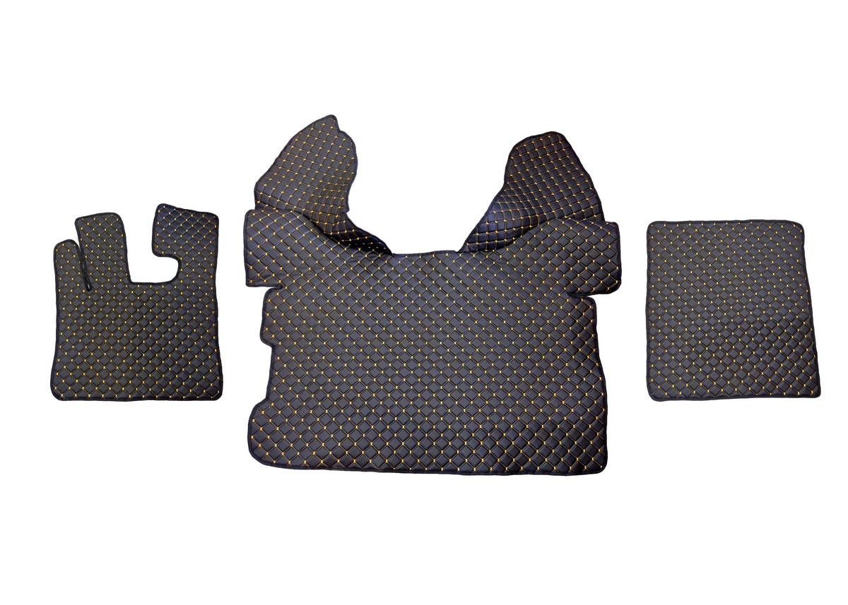 Tapis de sol en cuir – adaptés pour DAF XF 105 (2006–2013) et DAF XF 106 (2014–), boîte automatique avec Webasto, noir avec surpiqûres jaunes