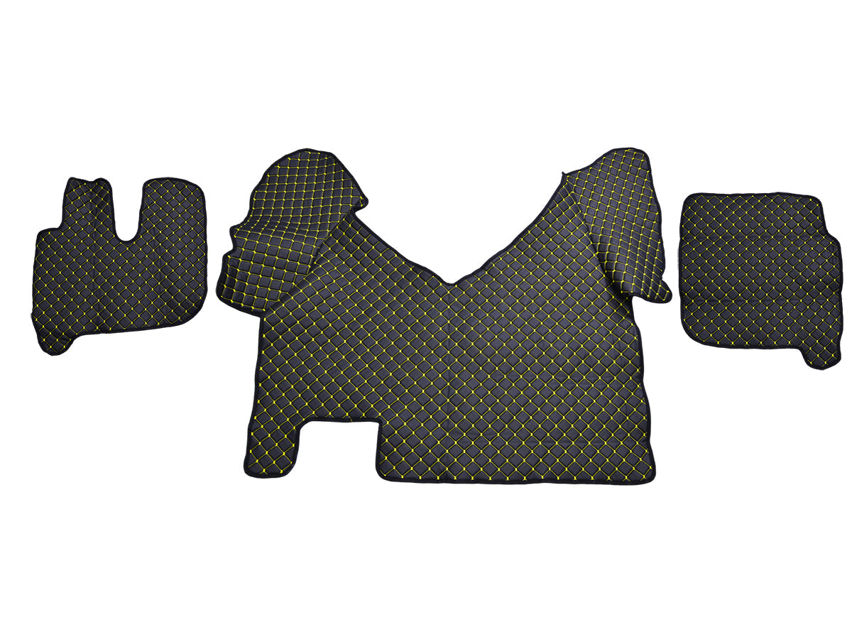 Tapis de sol en cuir synthétique (éco-cuir) noir – adapté pour Iveco Hi Way avec surpiqûres jaunes