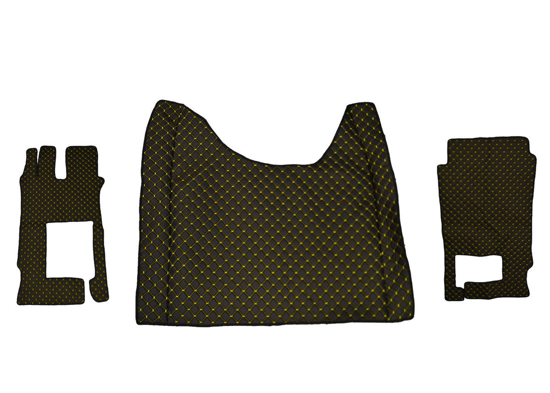 Schwarze Fußmatte aus Kunstleder (Eco-Leder) – geeignet für Mercedes Actros F ab 2021, gelbe Ziernaht