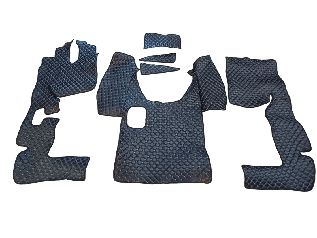 Tapis de sol en cuir synthétique (éco-cuir) – Noir avec surpiqûres bleues, Mercedes Axor 2005–2012 et Mercedes Atego 2010–2012, boîte manuelle