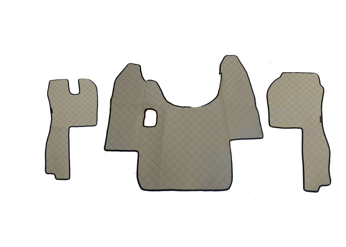 Tapis de sol beige en cuir synthétique (éco-cuir) – adapté pour Scania R 2004–2009, boîte manuelle, surpiqûres beiges