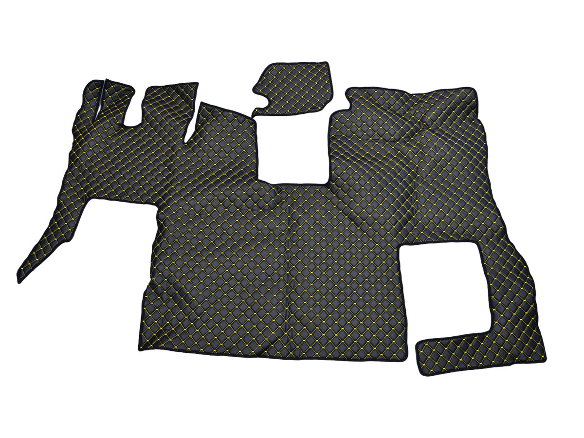 Tapis de sol en cuir synthétique (éco-cuir) noir – surpiqûres jaunes, adapté pour Scania S 2020+ avec siège passager rabattable