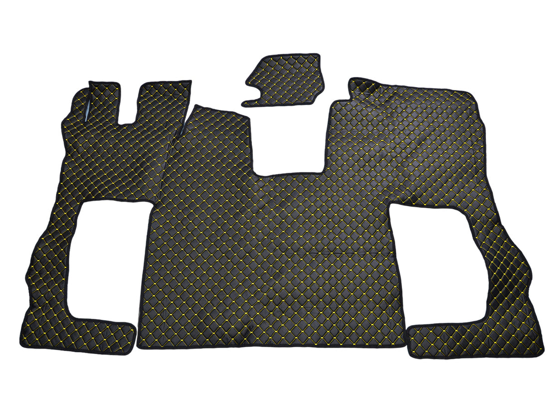 Tapis de sol en cuir synthétique (éco-cuir) noir – adapté pour Scania S 2020+, surpiqûres jaunes
