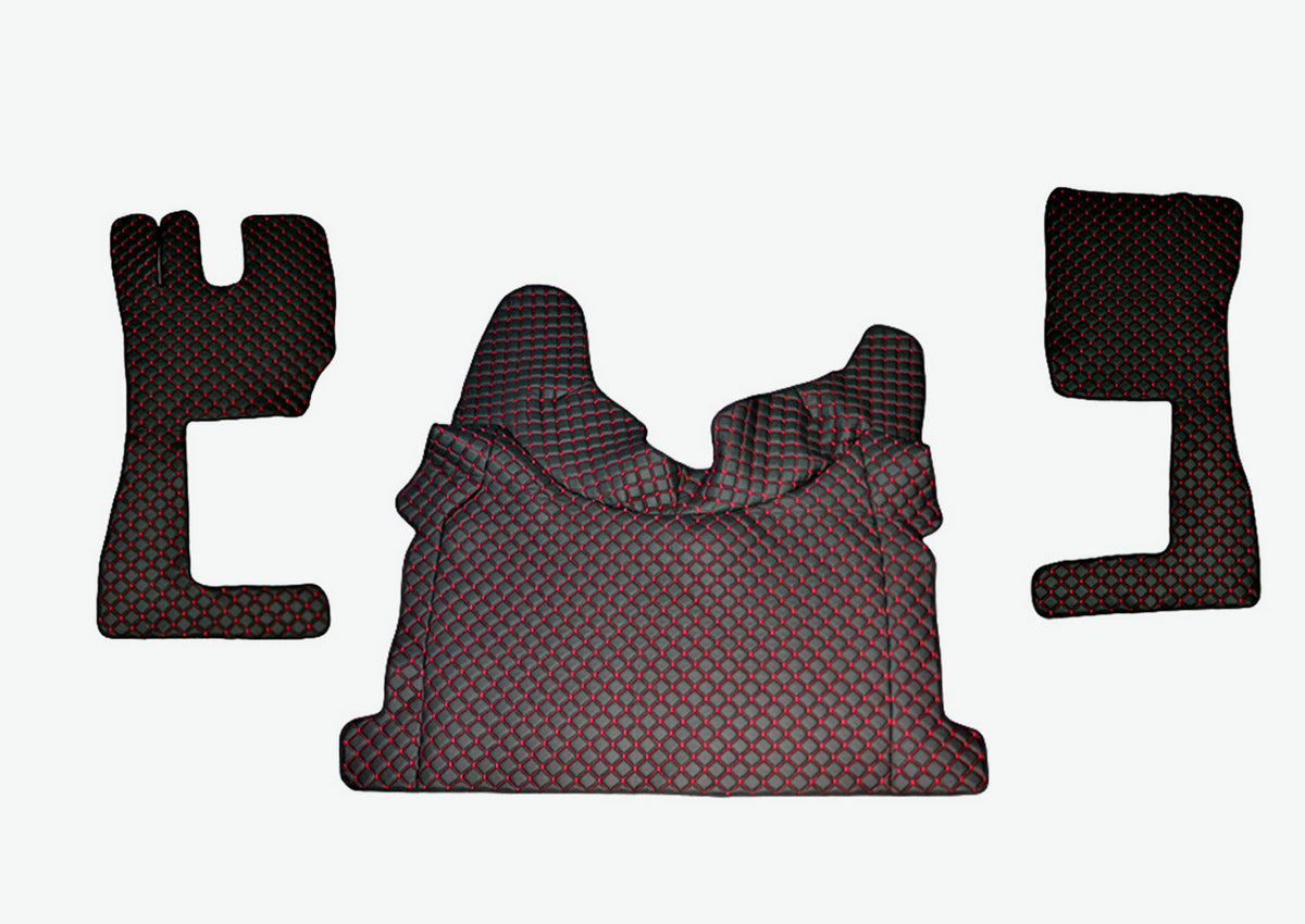 Tapis de sol noirs en cuir synthétique (éco-cuir) – adaptés pour Volvo FH 2013+, surpiqûres et bordure rouges