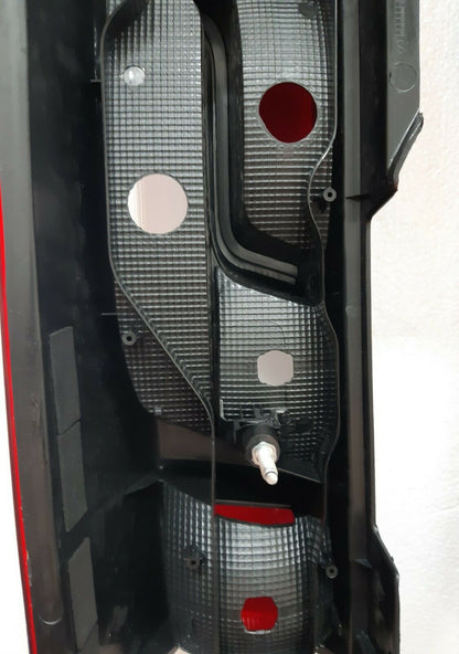 Десен заден стоп – подходящ за Peugeot Boxer, Citroën Jumper, Fiat Ducato Maxi 2013+