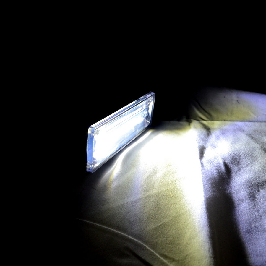 Weißes LED-Blitz-Seitenmarkierungslicht, 10–36 V, 125 x 25 x 43 mm