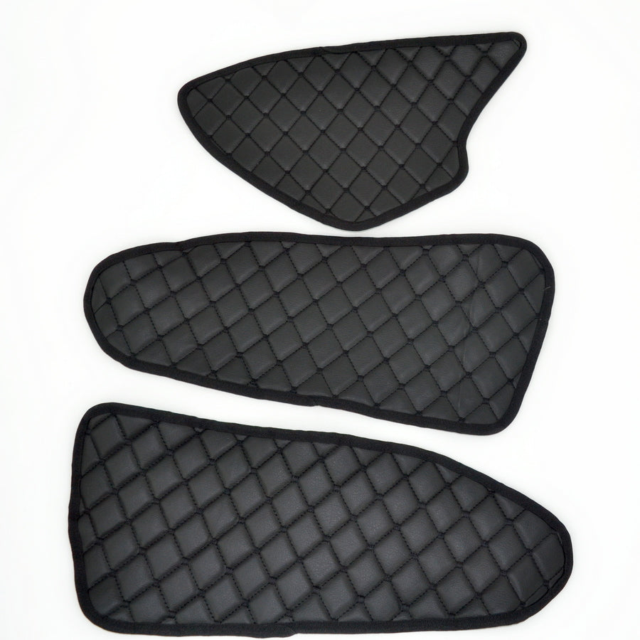 Tapis de panneau de porte – Volant à droite, cuir synthétique (éco-cuir) noir, adapté pour Mercedes Actros MP4