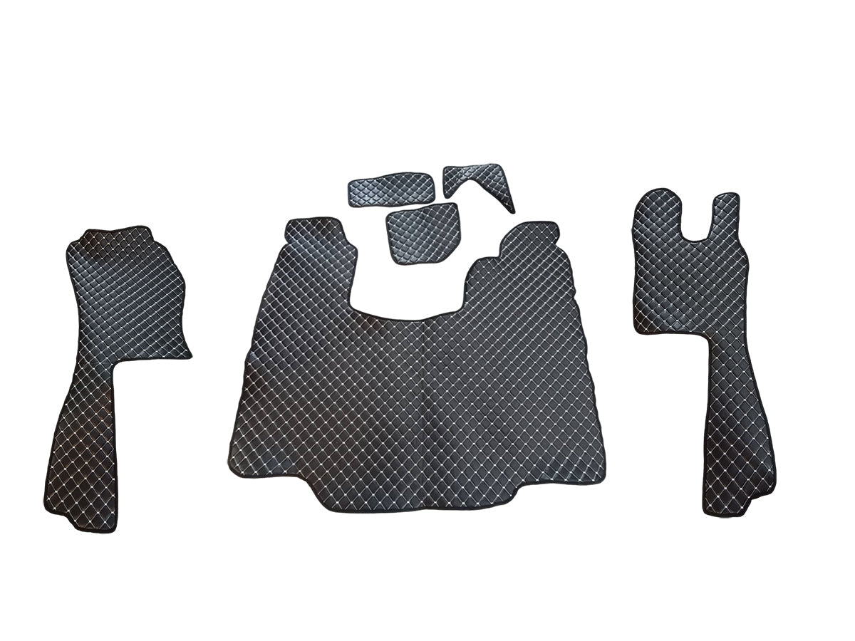 Tapis de sol en cuir synthétique (éco-cuir) pour conduite à droite – adaptés pour Scania G boîte automatique 2005–2016, noir avec surpiqûres blanches