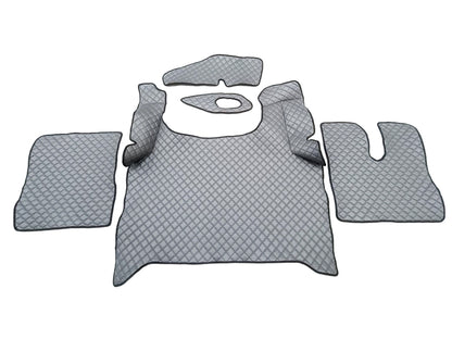 Tapis de sol en cuir synthétique (éco-cuir) gris pour conduite à droite – adapté pour MAN TGX 2020+, surpiqûres grises