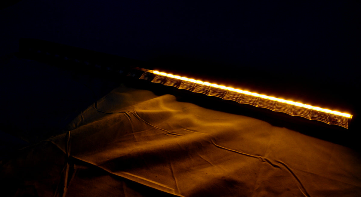 Barre de feu stop LED – 5 fonctions, flash ambre, 84 cm