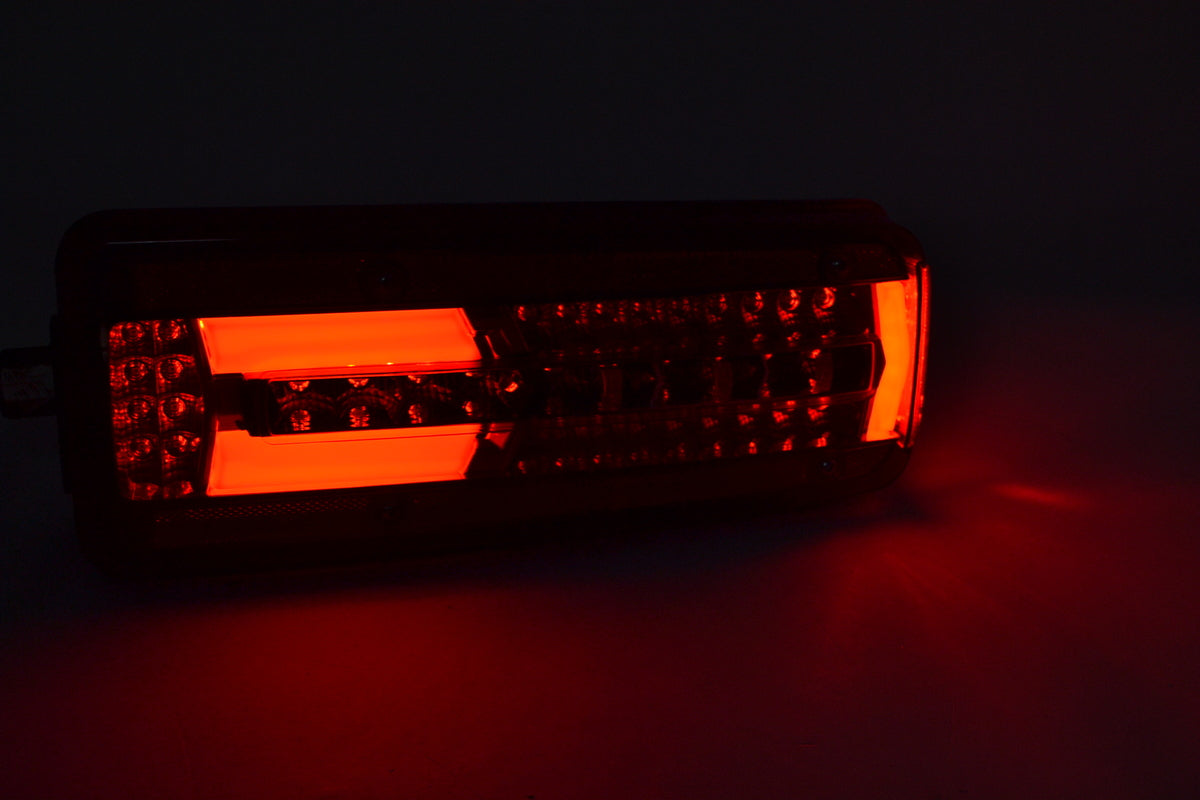 Десен LED комбиниран заден фар – подходящ за MAN TGX Euro 6, 24V, 400×160×90 mm
