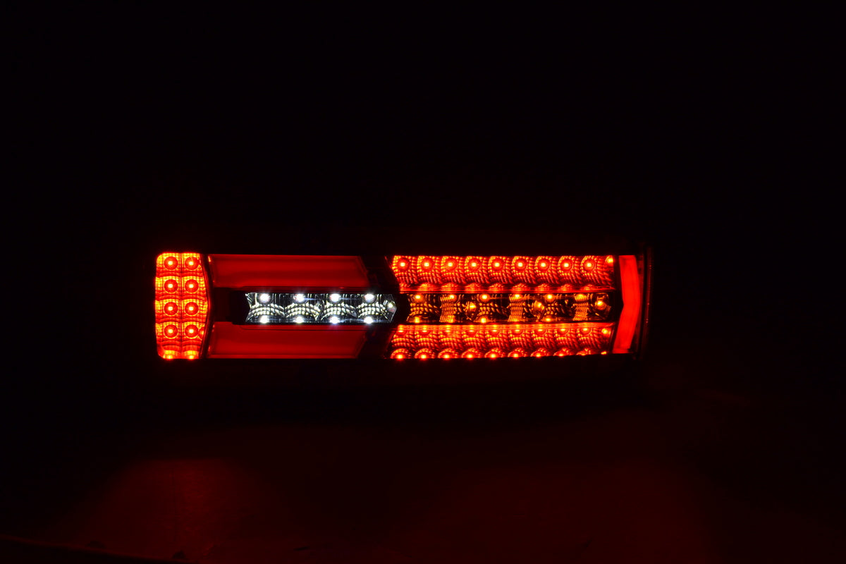 Десен LED комбиниран заден фар – подходящ за MAN TGX Euro 6, 24V, 400×160×90 mm