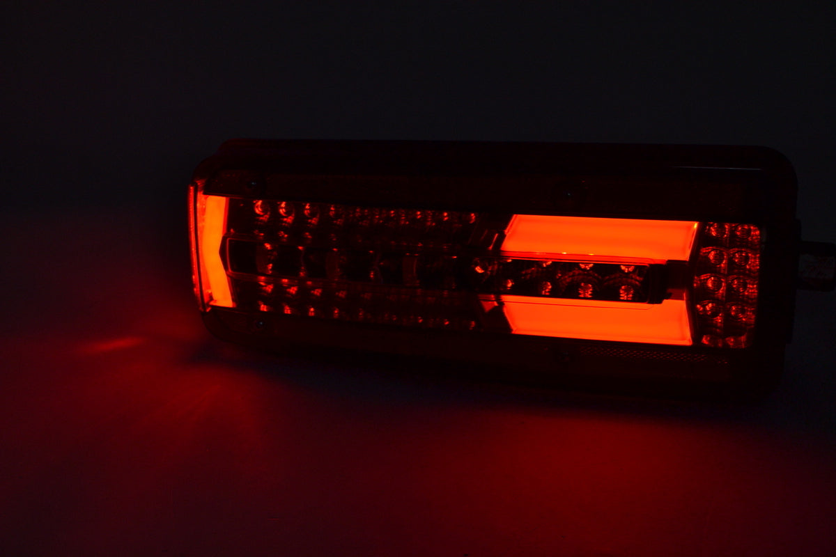 Αριστερό πίσω φανάρι LED με φως πινακίδας – 24 V, 400 x 160 x 90 mm, κατάλληλο για MAN TGX Euro 6