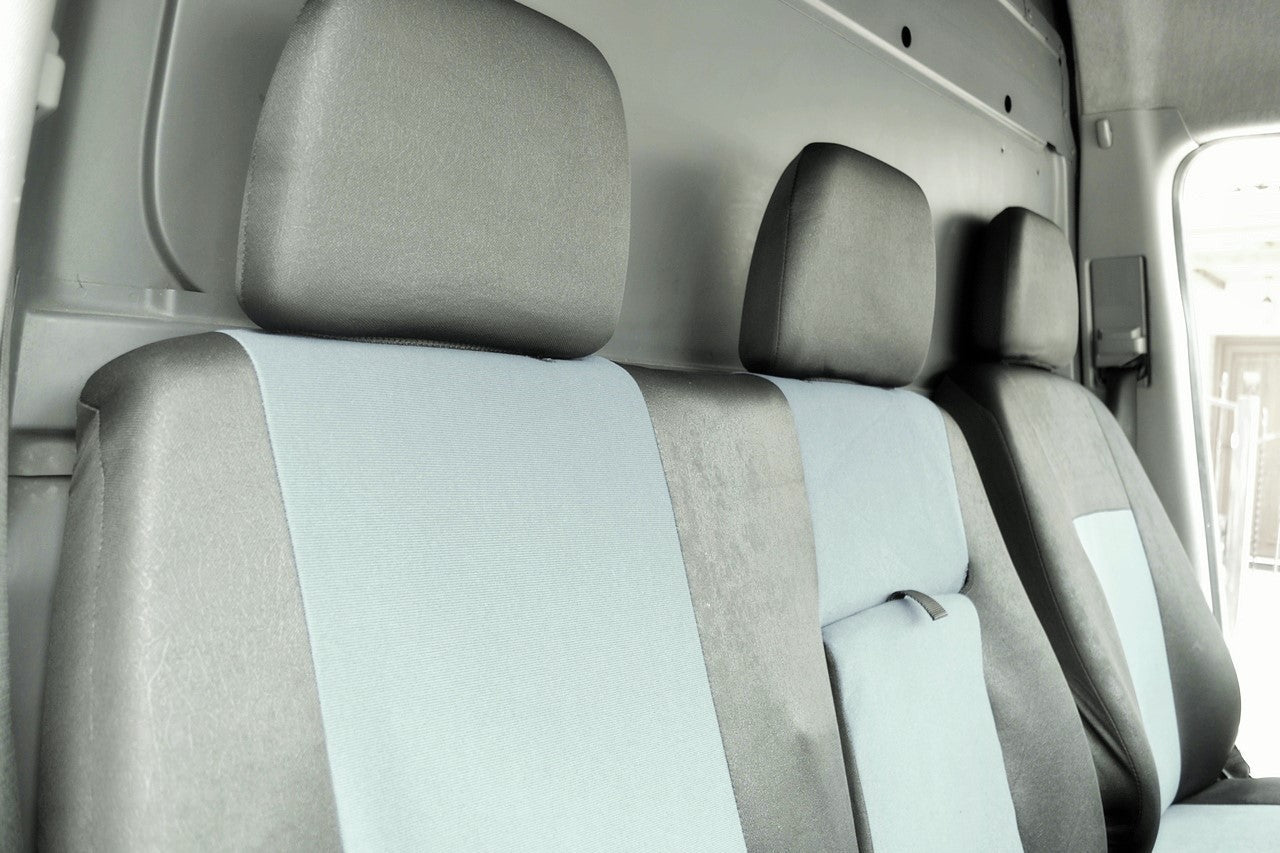 Jeu de housses de sièges, adapté pour Mercedes Sprinter – 2+1 places, 2006–2018, tissu noir/gris