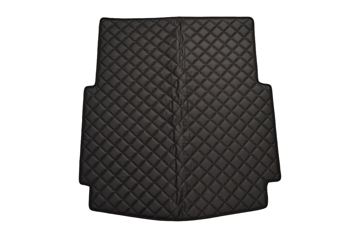 Tapis de coffre en cuir – adapté pour Audi A4 B8 Sedan (2008–2015)