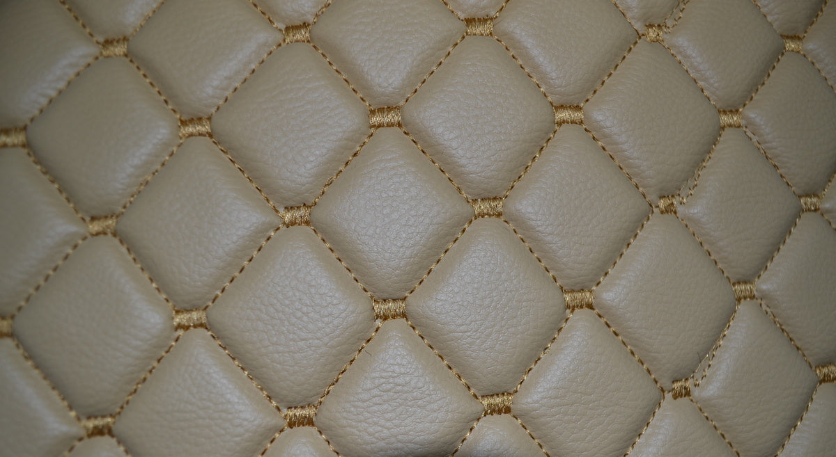 Tapis de sol en cuir synthétique (éco-cuir) beige – adapté pour Scania S 2016+, surpiqûres beiges