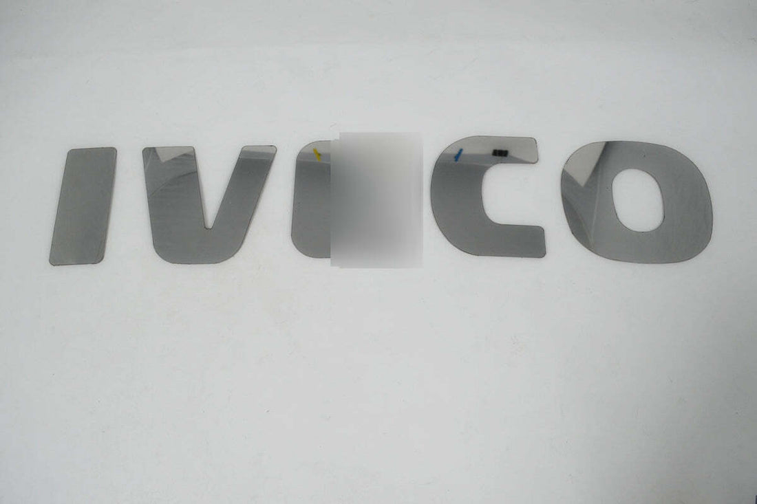 Front Grille Lettering Set – Stainless Steel, 5-Piece, suitable for Iveco