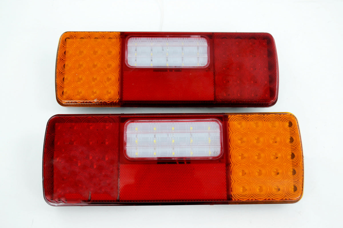 Feu arrière gauche à LED combiné, 12 V, 5 fonctions, 340 x 125 x 25 mm