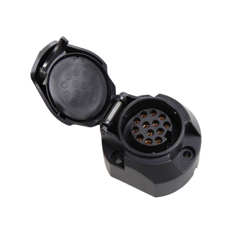 Prise de remorque 13 broches, femelle, 12 V